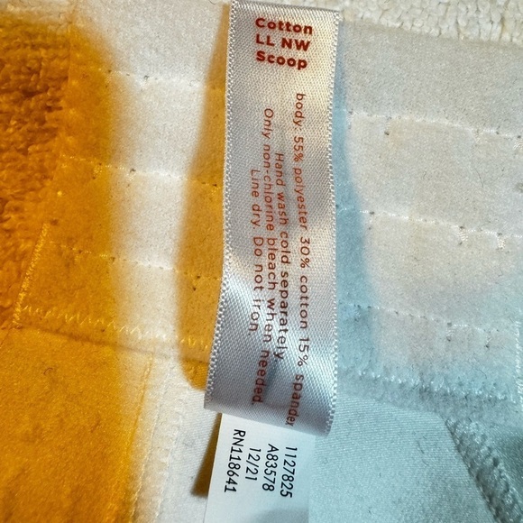 Cacique Lightly Lined No Wire Scoop 48D - Picture 8 of 10